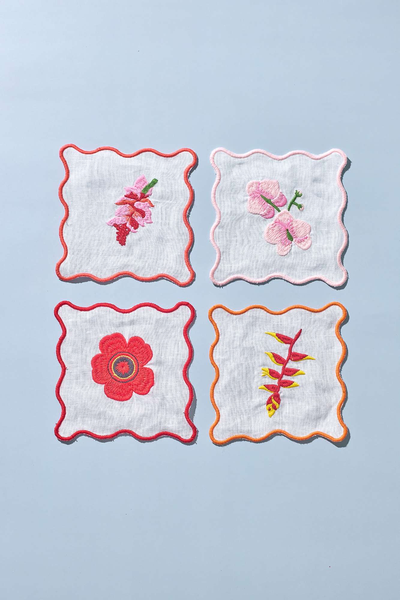 Flores Cocktail Napkin Set